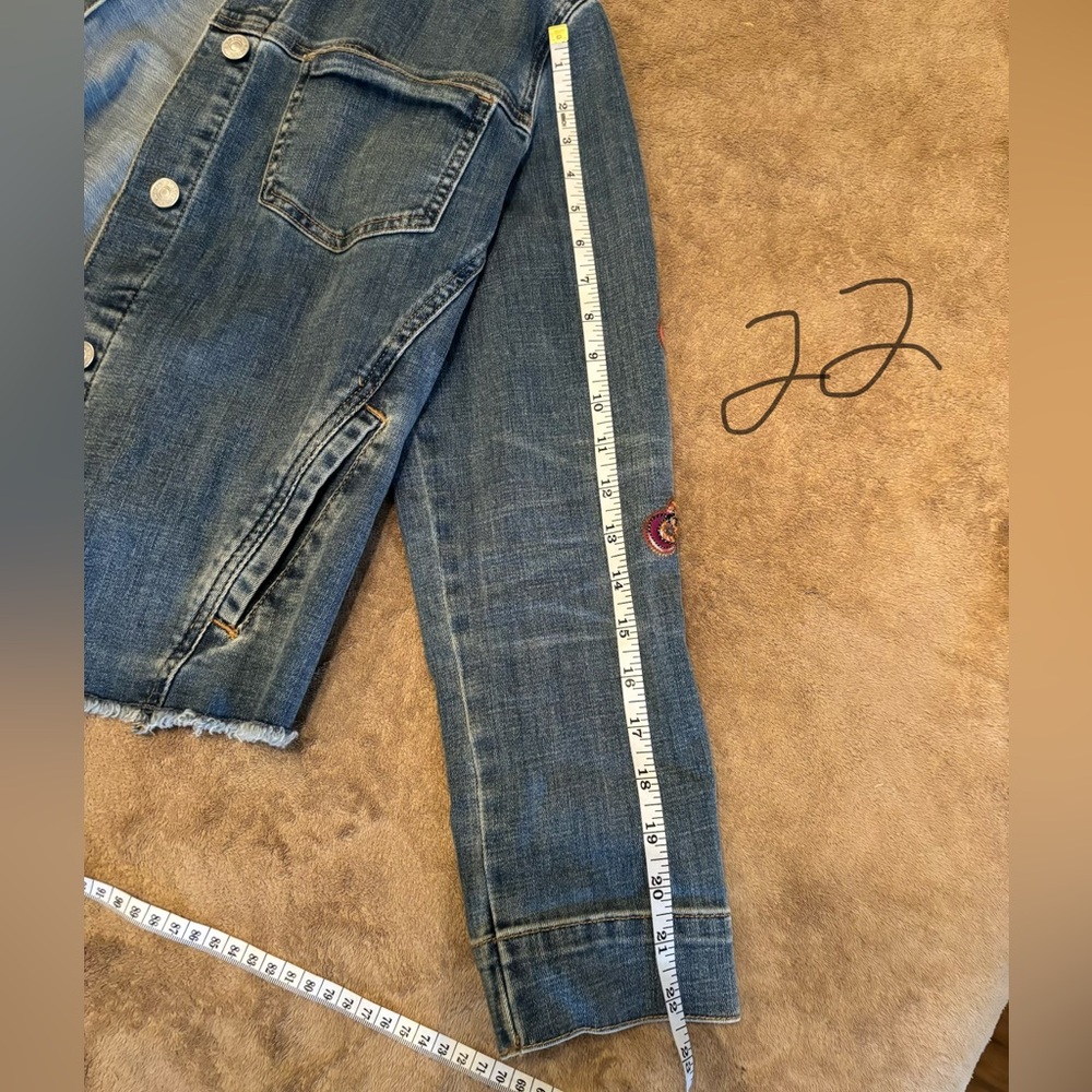 Chico’s Embroidered Denim Jacket Size 12 - Picture 6 of 12